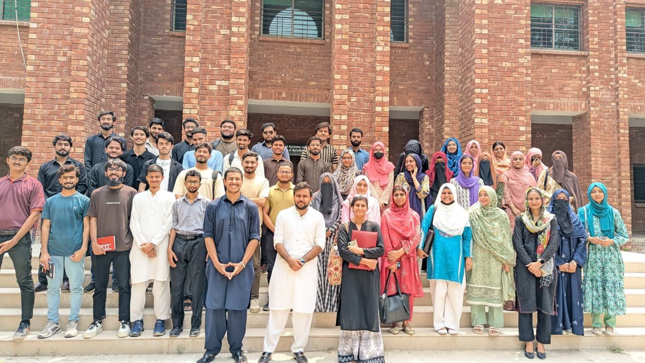 Group photo in front of the building